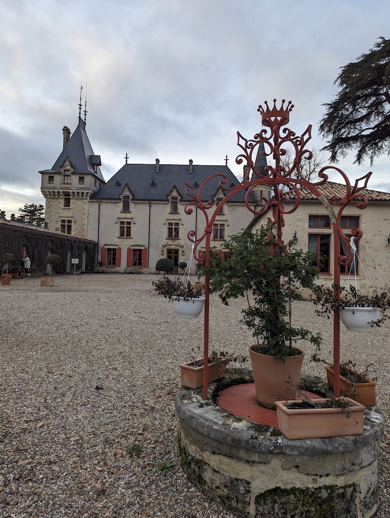 Pxl 20240121 162400124